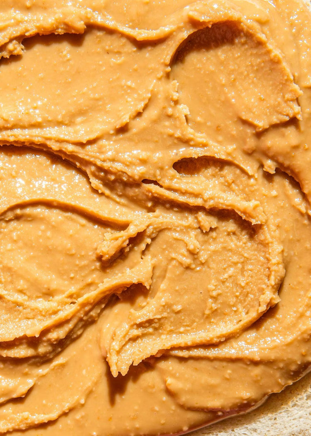 Creamy and delicious peanut butter spread in a 500g container