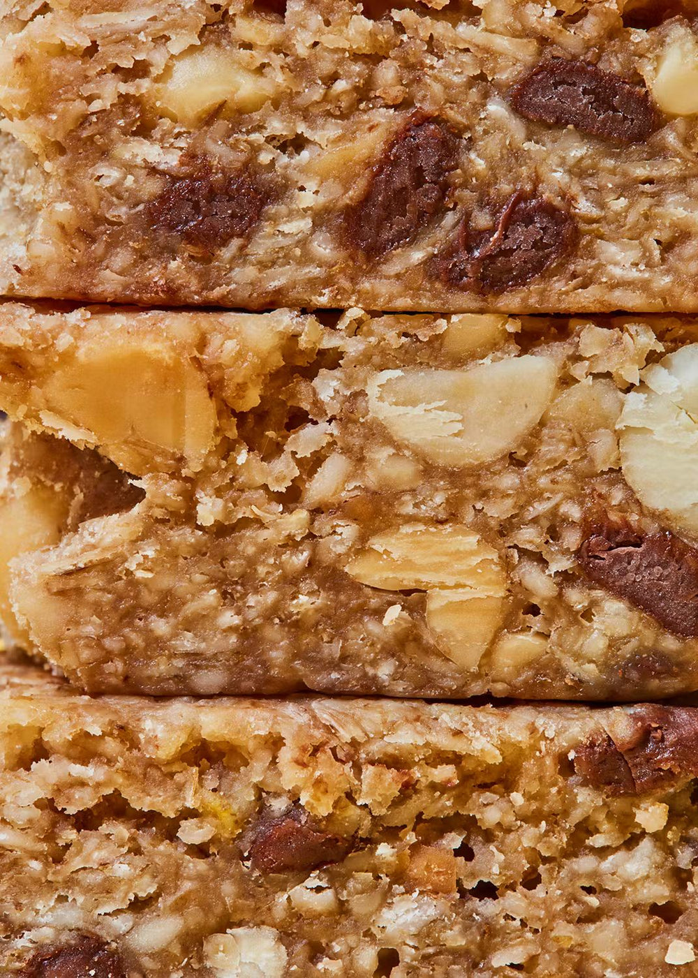 Close-up of KoRo Bio Oat Bar with crunchy almond pieces