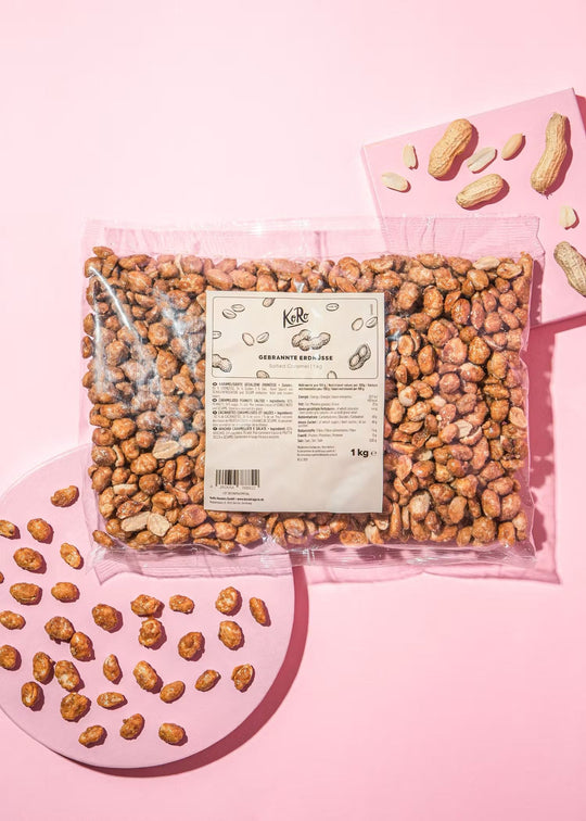 KoRo Gebrannte Erdnüsse Salted Caramel | 1kg - Delicious and crunchy caramelized peanuts with a hint of salt, in a large 1kg package