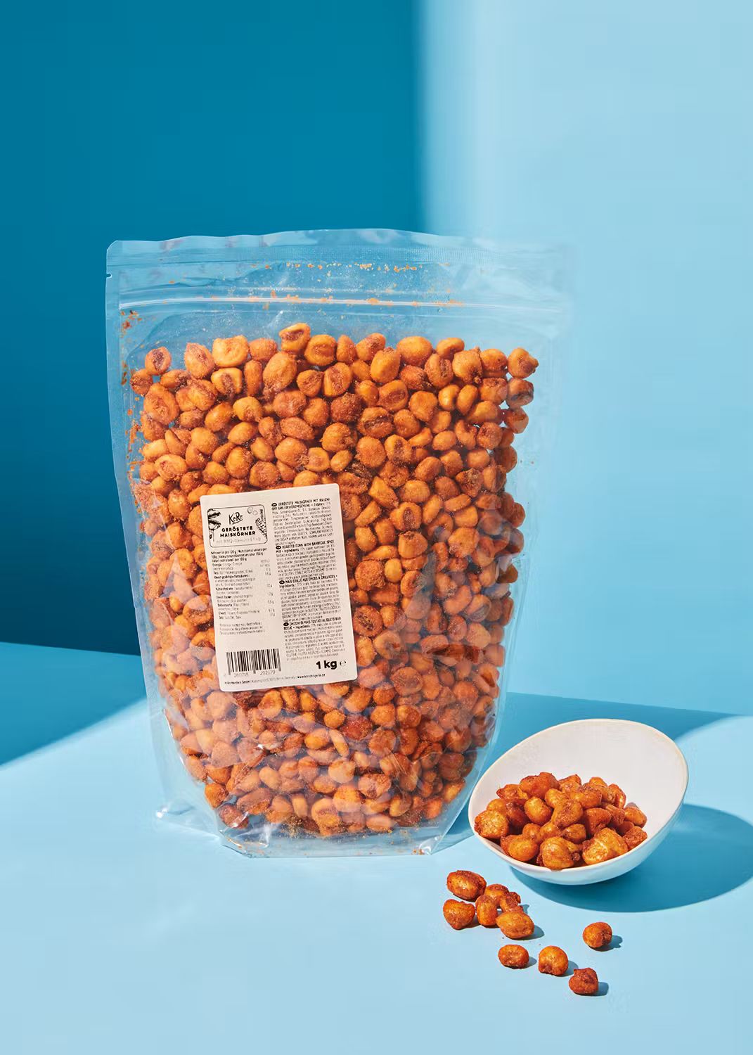 KoRo Geröstete Maiskörner in 1kg packaging, perfect for snacking and cooking