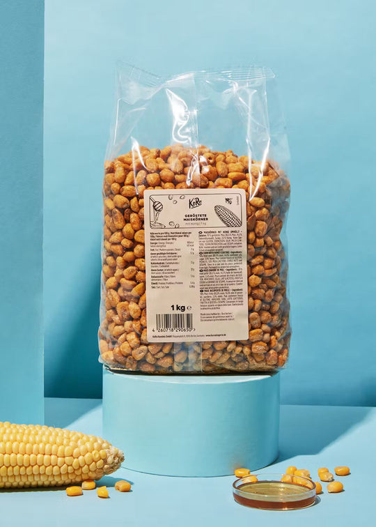 Golden and crunchy KoRo roasted corn kernels coated in sweet honey, 1kg pack