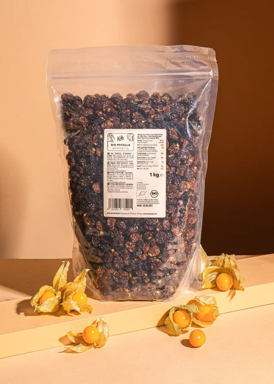 Organic 1kg pack of KoRo dried Physalis fruit, perfect for snacking and baking