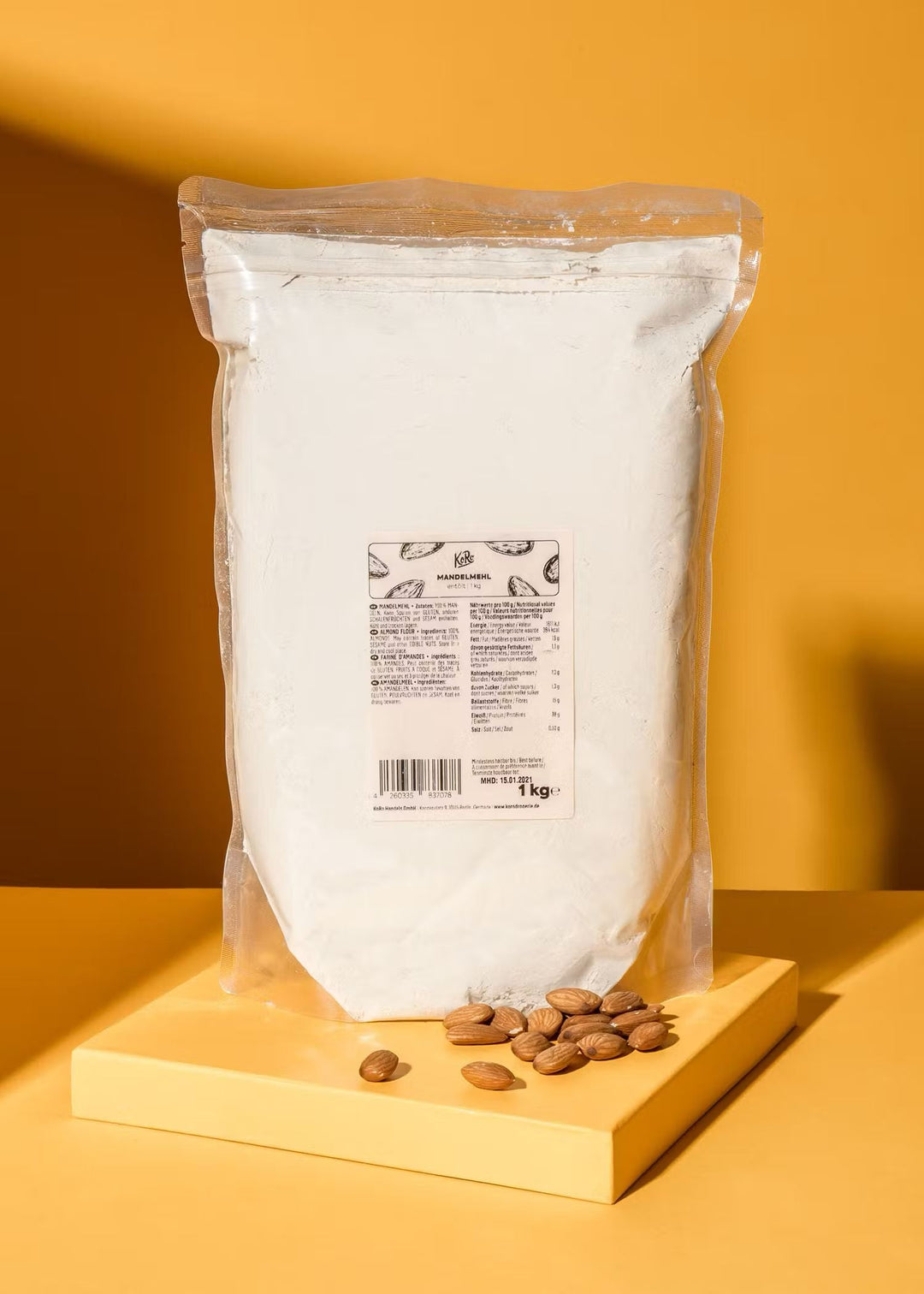 Organic KoRo Teilentöltes Mandelmehl, 1kg - finely ground, gluten-free almond flour