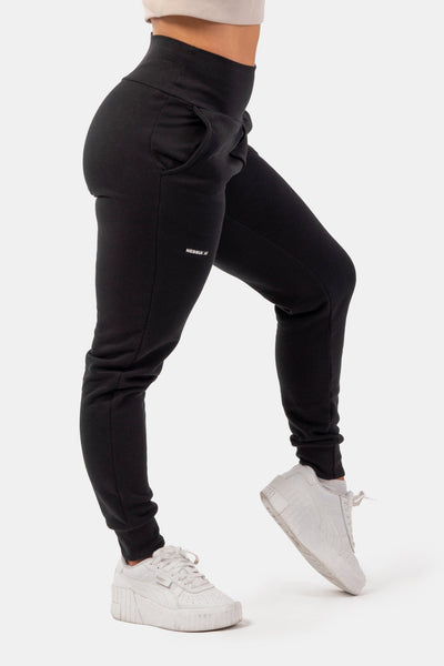 NEBBIA High-Waist Loose Fit Sweatpants "Feeling Good"