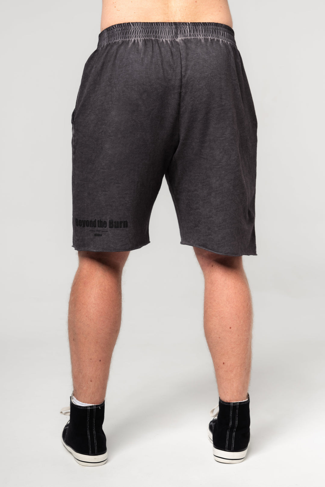 NEBBIA Washed-off Sweatshorts NO BS: Comfortable and stylish sweatshorts for active individuals